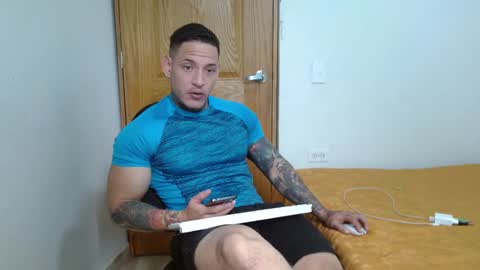 Snapshot of benjamin_isaac chatting on 02/03/25, 07:21 benjamin_isaac online show from 02/03/25, 07:21