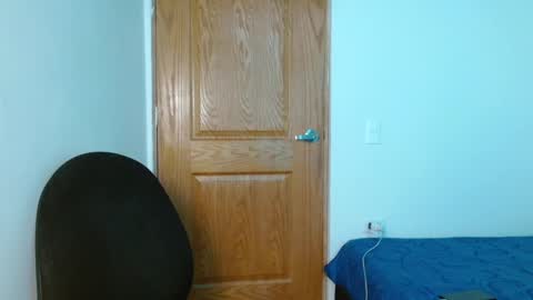 Snapshot of benjamin_isaac chatting on 02/24/25, 12:37 benjamin_isaac online show from 02/24/25, 12:37