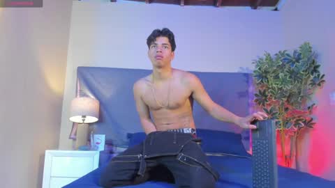 BENJAMIN online show from 02/04/25, 02:28