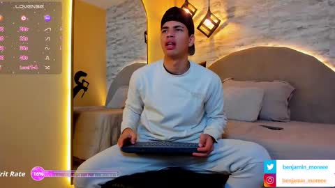 BENJAMIN online show from 09/24/25, 11:57