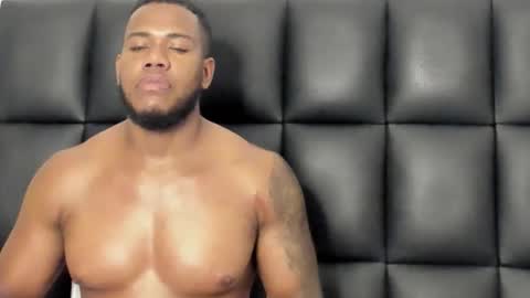 Snapshot of benjaminsr chatting on 03/03/26, 03:45 BEJAMIN online show from 03/03/26, 03:45