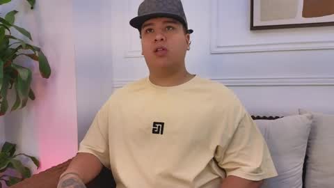 bennett_alejoo online show from 04/10/26, 06:12