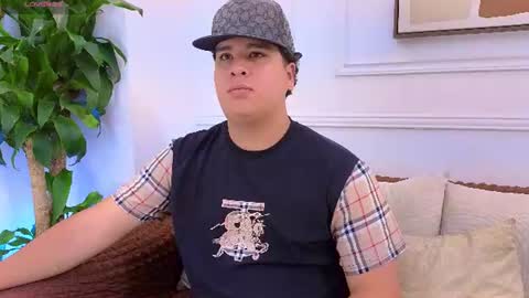 Snapshot of bennett_alejoo chatting on 07/22/26, 07:27 bennett_alejoo online show from 07/22/26, 07:27