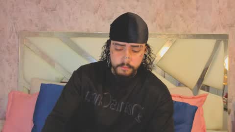 Benny and Mark online show from 04/06/26, 03:59