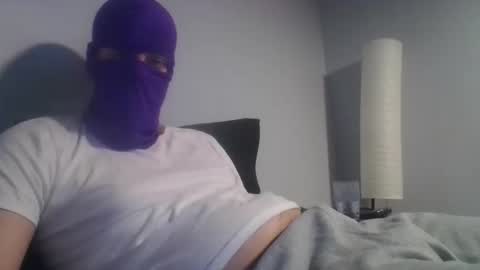 bennybueno online show from 04/24/26, 04:15