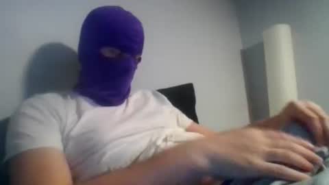 bennybueno online show from 07/27/26, 04:19