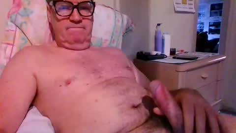 bennybutterfly007 online show from 02/02/26, 09:19