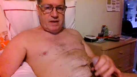 bennybutterfly007 online show from 06/12/26, 05:12