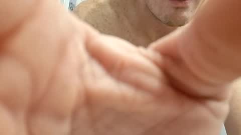 Snapshot of bennyc04041987 chatting on 11/20/25, 05:12 BennyC online show from 11/20/25, 05:12