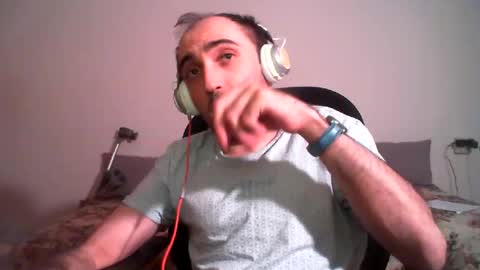 bentish online show from 12/17/24, 04:21