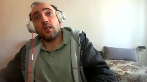 bentish online show from 01/02/25, 09:22