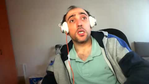 bentish online show from 01/25/25, 02:03