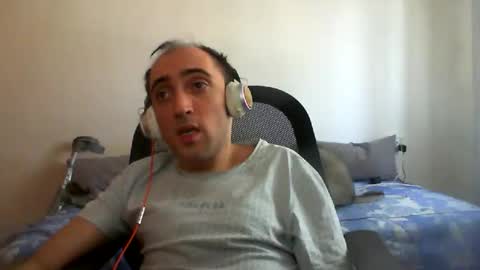 bentish online show from 09/21/25, 08:05