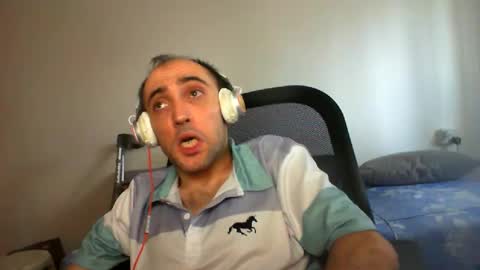 bentish online show from 09/30/25, 11:37