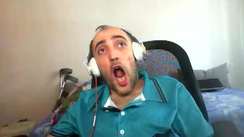 bentish online show from 10/04/25, 07:17