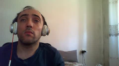 Snapshot of bentish chatting on 06/29/26, 07:58 bentish online show from 06/29/26, 07:58