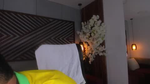 bento_fox online show from 10/05/25, 03:05