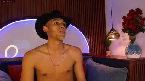 bento_fox online show from 11/04/25, 03:38