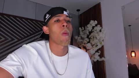 bento_fox online show from 12/04/25, 03:05