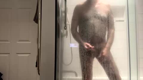 Snapshot of benz10001 chatting on 01/20/25, 04:32 benz10001 online show from 01/20/25, 04:32