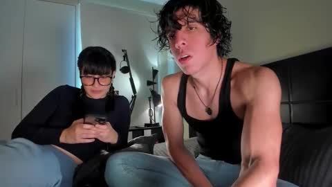 Snapshot of beranco19 chatting on 10/28/25, 04:20 beranco online show from 10/28/25, 04:20