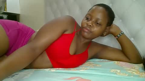 Snapshot of berbie_eva chatting on 12/17/25, 05:57 Berbie eva online show from 12/17/25, 05:57