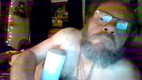 bergeeric1970 online show from 04/16/26, 04:02