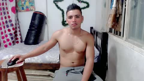 Bergon77 online show from 01/04/25, 10:16