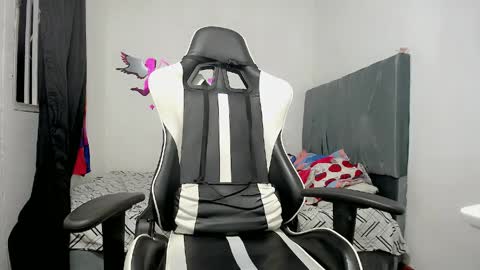 Bergon77 online show from 04/07/26, 05:08