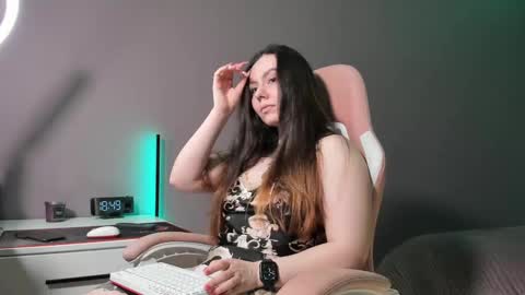 Snapshot of beriesniks chatting on 02/22/25, 11:46 BeriesNiks online show from 02/22/25, 11:46