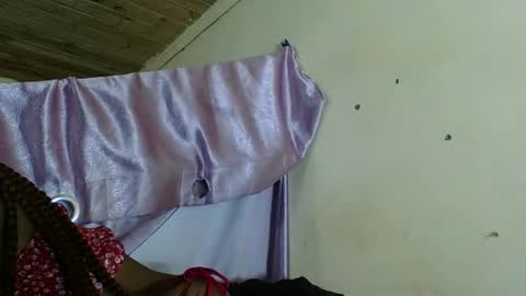 beriziky online show from 04/12/26, 03:55