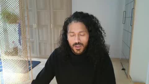 berlinz900 online show from 10/19/25, 08:37