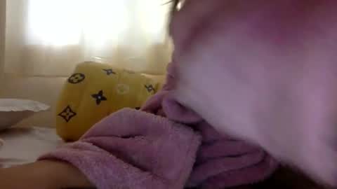 tixxie  online show from 12/21/25, 10:55