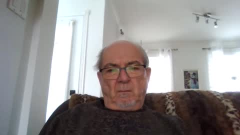 bernard1102 online show from 01/02/25, 02:02