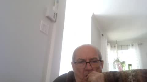 bernard1102 online show from 07/05/26, 02:02