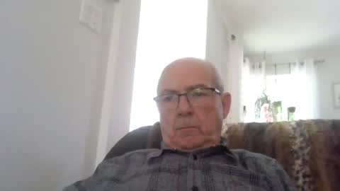 bernard1102 online show from 07/18/26, 01:59