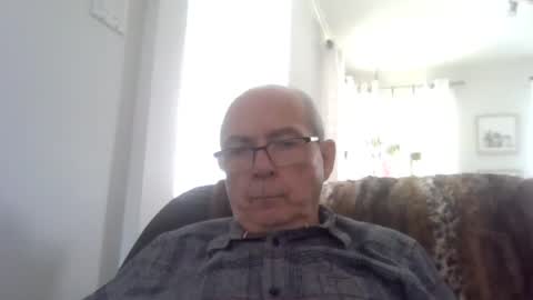 bernard1102 online show from 07/19/26, 05:05