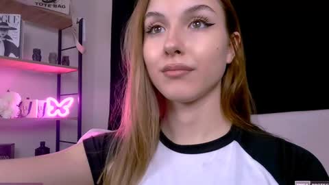 Snapshot of bernardaboons chatting on 01/29/25, 03:26 bernardaboons online show from 01/29/25, 03:26