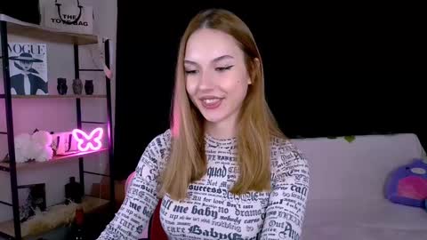 Snapshot of bernardaboons chatting on 02/05/25, 11:23 bernardaboons online show from 02/05/25, 11:23