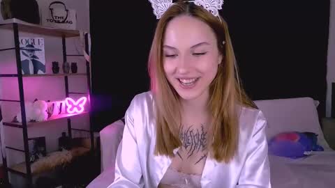 Snapshot of bernardaboons chatting on 02/14/25, 11:42 bernardaboons online show from 02/14/25, 11:42