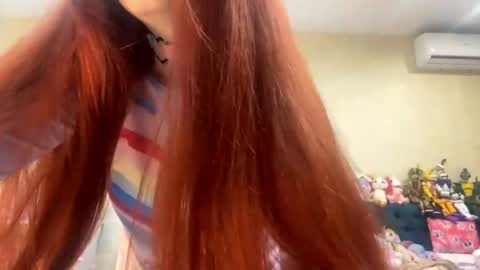 Snapshot of bernardinahedquist chatting on 04/13/26, 07:47 Eva online show from 04/13/26, 07:47