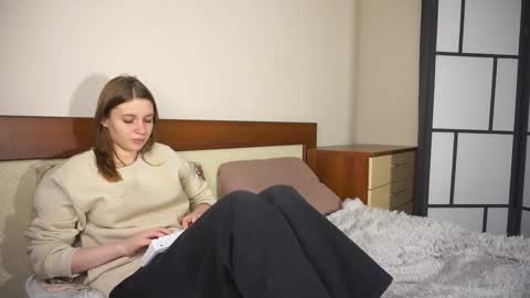 Eve online show from 10/28/25, 08:33