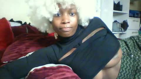 Snapshot of berries02 chatting on 11/03/25, 07:09 Berries online show from 11/03/25, 07:09