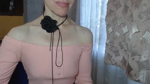 Snapshot of berry2024 chatting on 02/16/25, 06:21 berry2024 online show from 02/16/25, 06:21