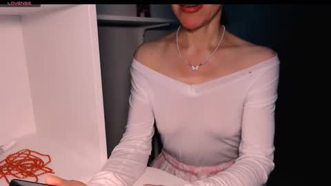 Snapshot of berry2024 chatting on 02/11/26, 07:46 berry2024 online show from 02/11/26, 07:46