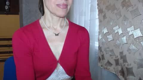 Snapshot of berry2024 chatting on 02/17/26, 06:21 berry2024 online show from 02/17/26, 06:21