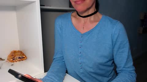 berry2024 online show from 04/27/26, 06:33