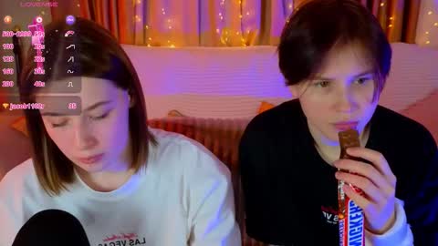 Your sweet Tara and Eva online show from 12/19/25, 11:50