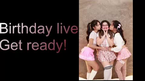 Snapshot of berrybliiss chatting on 07/19/26, 05:00 SnowClairee online show from 07/19/26, 05:00