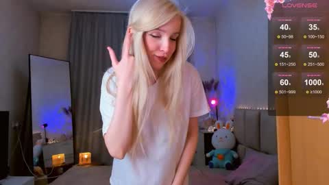 Katte online show from 10/15/25, 03:45